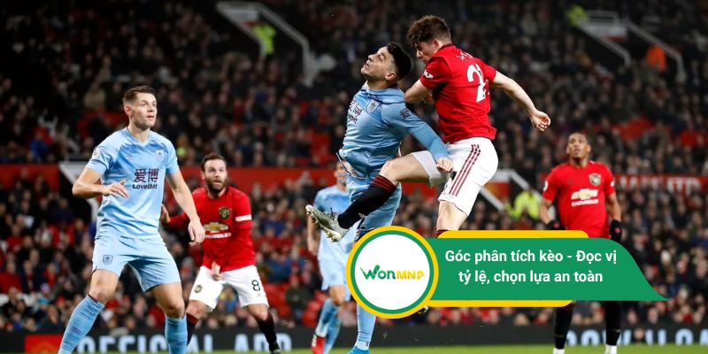 Xét về chất lượng đội hình, lợi thế sân bãi, Manchester United rõ ràng là đội chiếm ưu thế hơn